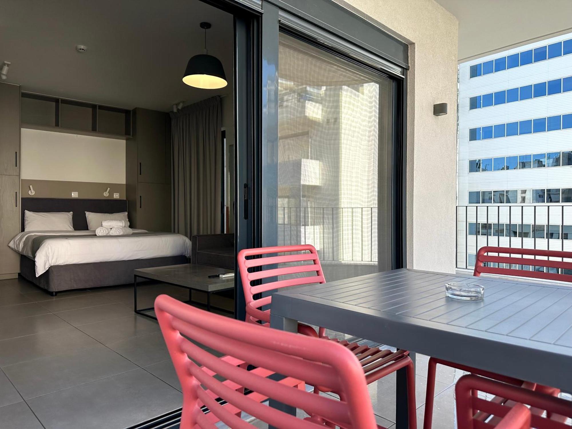אתונה M & M - Boutique Apartments מראה חיצוני תמונה